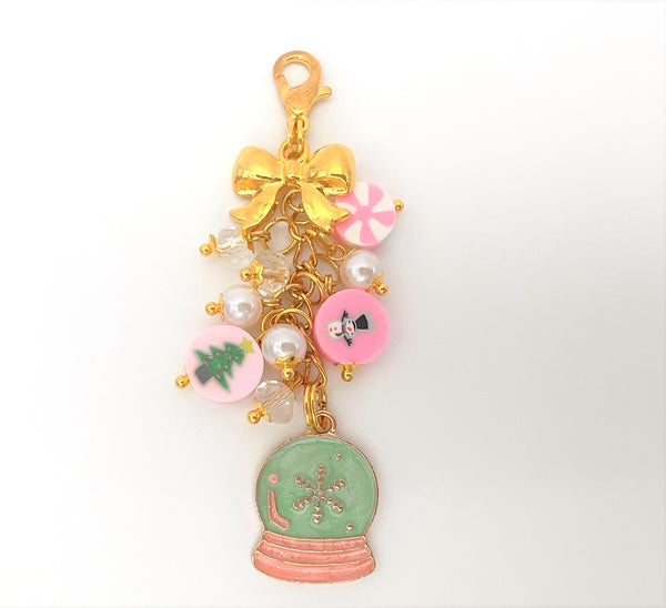 Snowglobe Charm Clip